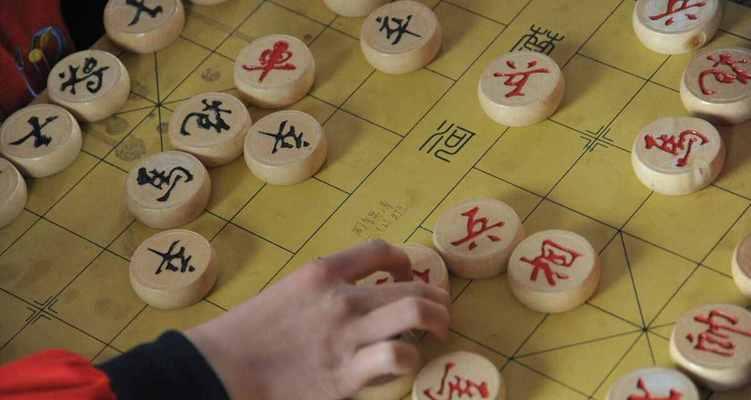 象棋实战技巧（走法策略、杀局套路、胜利经验）