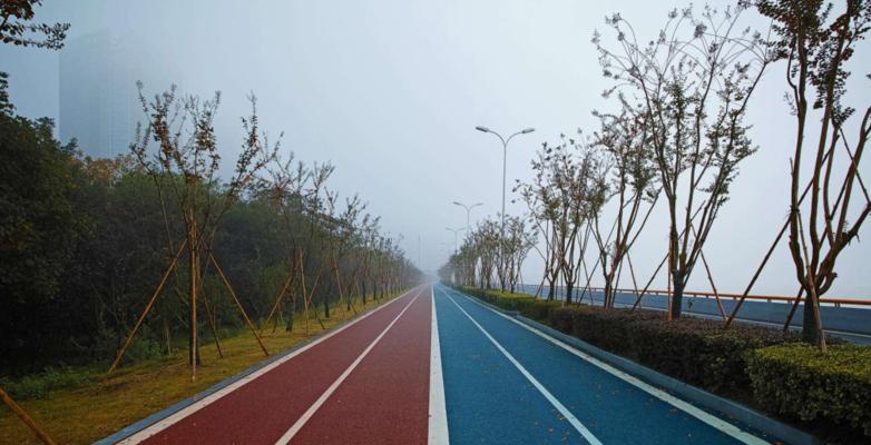 晨跑夜跑，享受健康生活（掌握技巧，让晨跑夜跑更有效果）