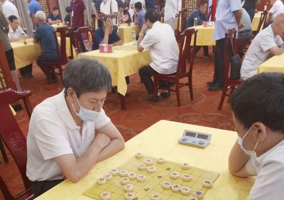 国际象棋高手的飞刀技巧（揭秘棋手如何运用飞刀击败对手）