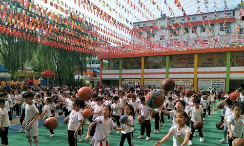 篮球五打五跑位攻略（提高比赛胜率）