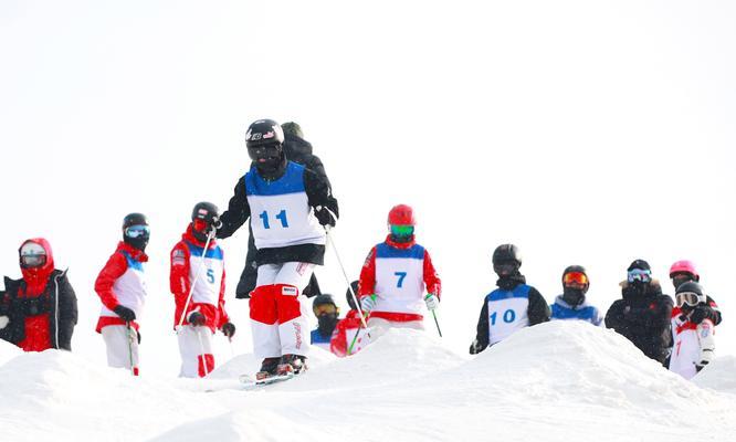 学滑雪板转弯技巧（15个步骤帮助你学会滑雪板转弯）