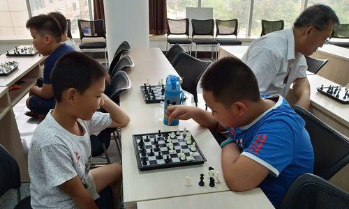 大师级国际象棋技巧（揭秘国际象棋高手必备的15个技巧）