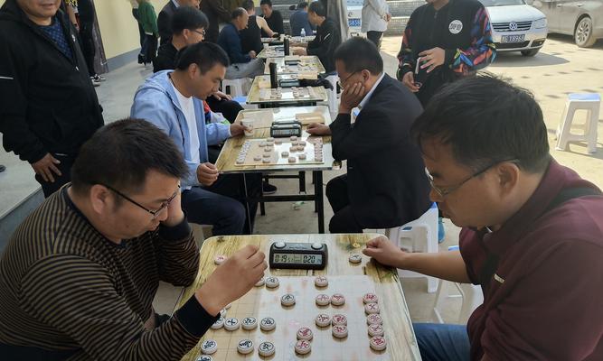 象棋马残局技巧剖析（掌握马的行动范围）