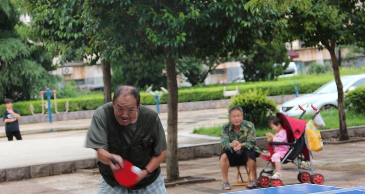 以乒乓球用光拍的技巧（探秘乒乓球拍摄影的奥秘）