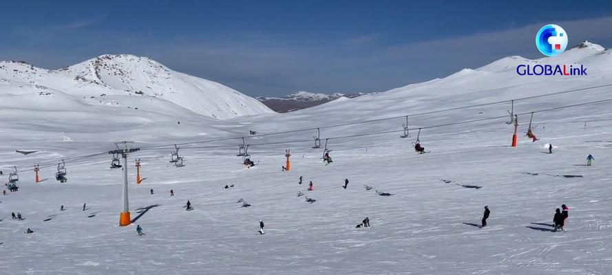 冬奥会滑雪规则与技巧详解（掌握规则技巧）