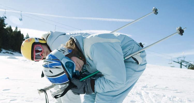 如何掌握户外滑雪技巧（详细教程分享）