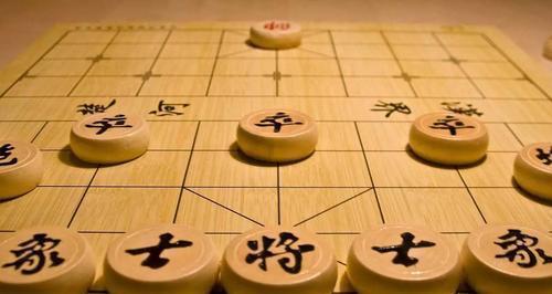 国际象棋飞象开局技巧（掌握飞象开局）