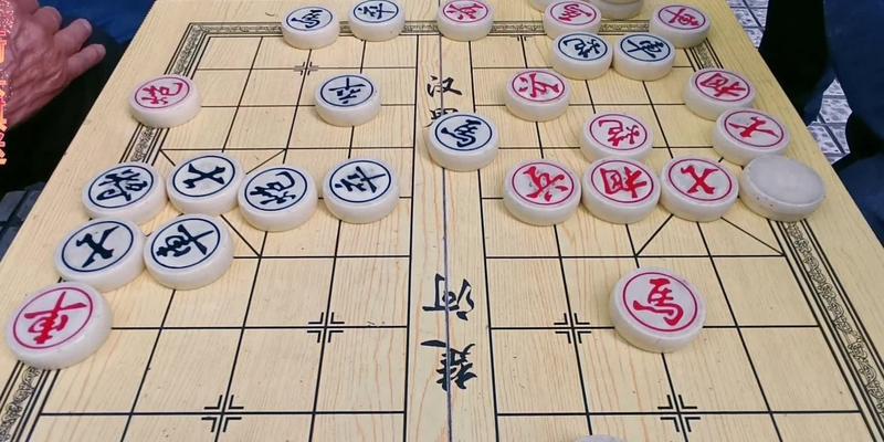 象棋开局技巧（掌握15个小知识点提升开局实力）